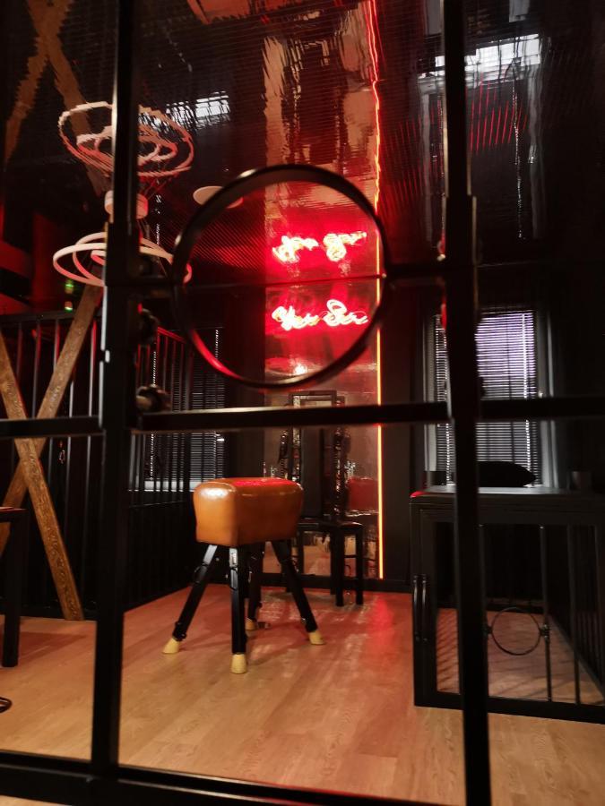 Bdsm Apartament Czestochowa Luxxx - Adults Only - Tylko Dla Doroslych ภายนอก รูปภาพ