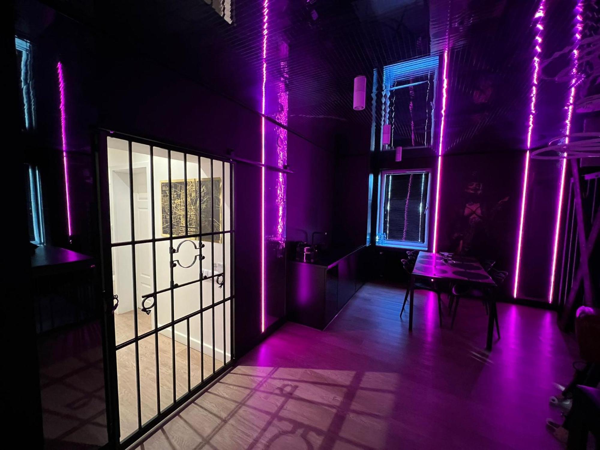Bdsm Apartament Czestochowa Luxxx - Adults Only - Tylko Dla Doroslych ภายนอก รูปภาพ
